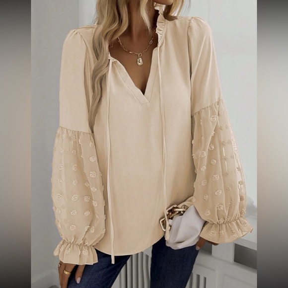 Boho Swiss Dot Oversized Blouse - Picture 4 of 16